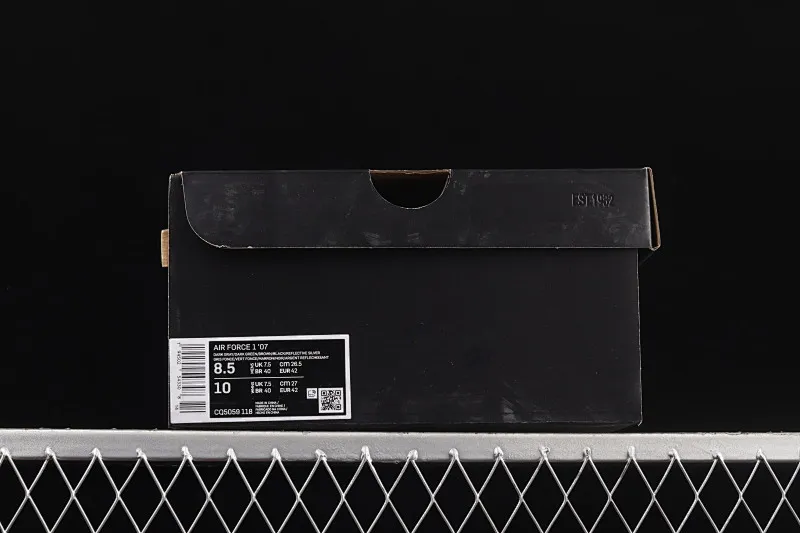 All categories Nk Air Force 1 Air Force series Nk Air Force 1 Mid Air Force mid-top Nk Air Force 1'07 Mid "Christmas" Christmas tree theme color Air Force 1 low-top casual sneakers CQ5059-118